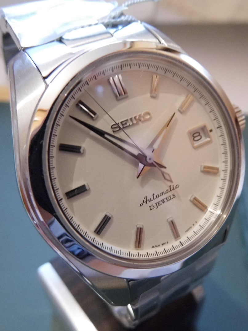 Seiko Automatic, White Dial, Steel Bracelet