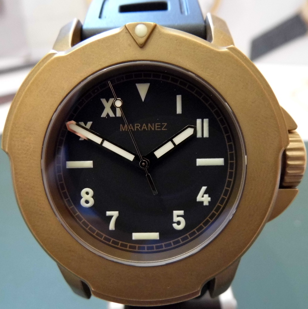 Maranez Bangla 44 Brass, Black Dial, 2 Straps