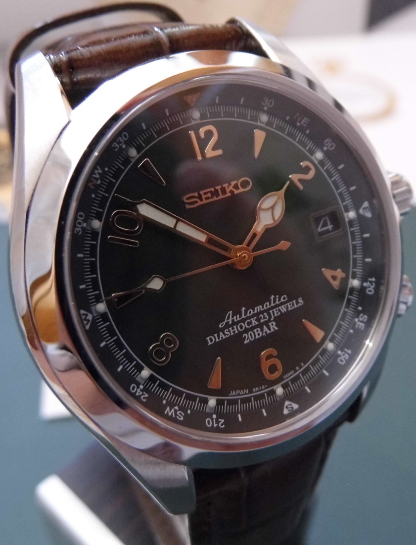 Seiko Apinist, Green Dial, Leather Strap & Bracelet